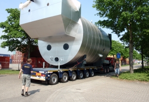 transporting-heavy-object